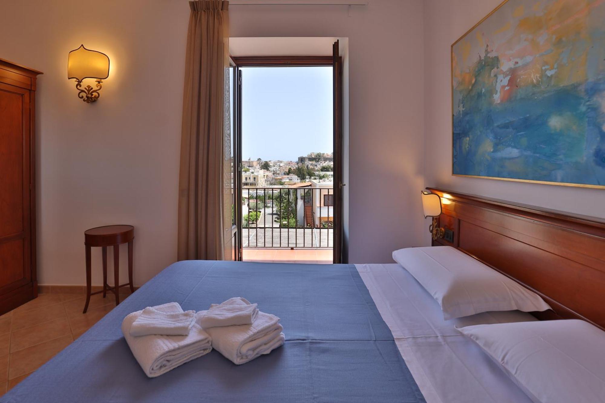 Hotel Villa Cute - Hvc Липари Экстерьер фото