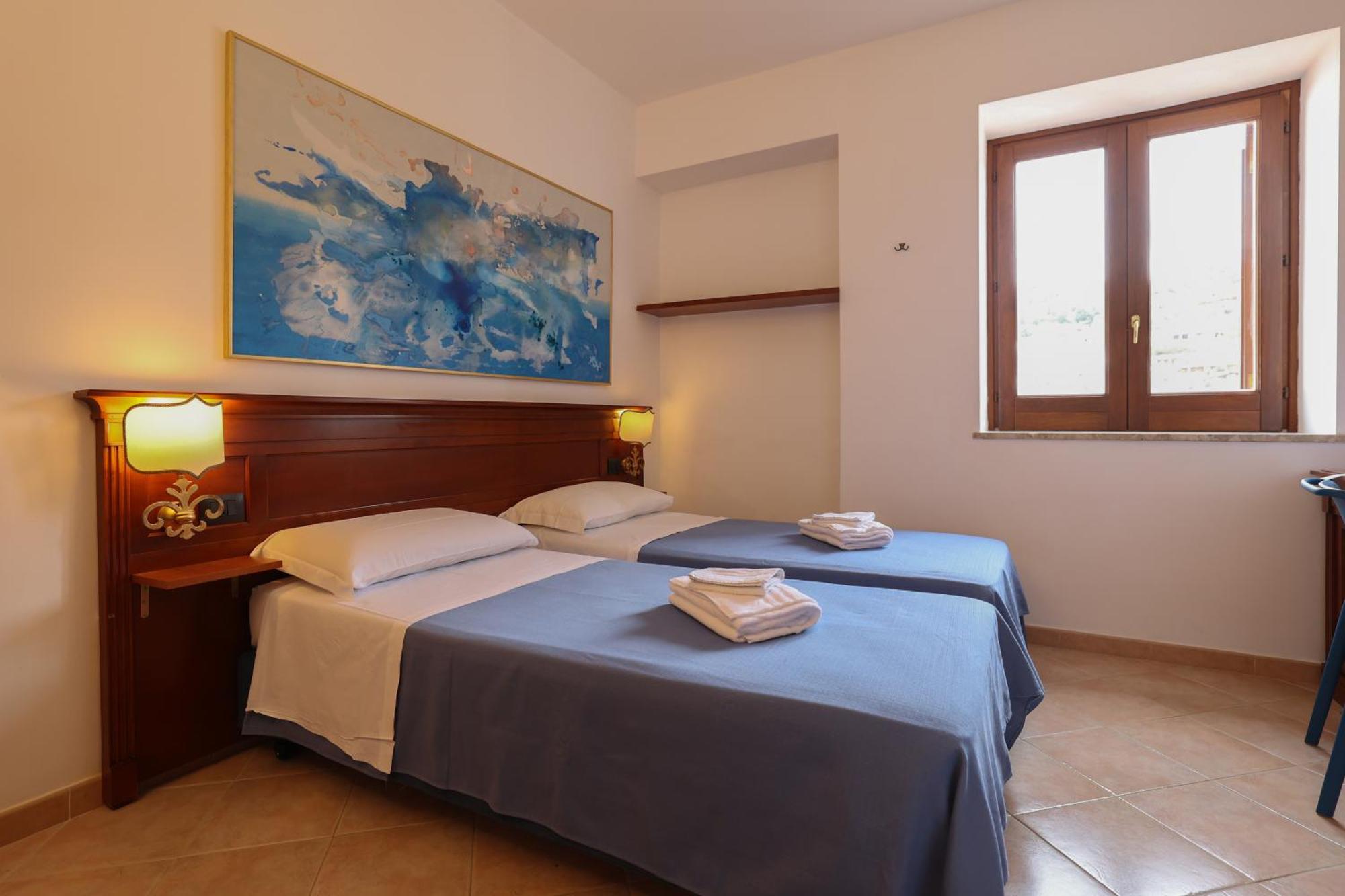 Hotel Villa Cute - Hvc Липари Экстерьер фото