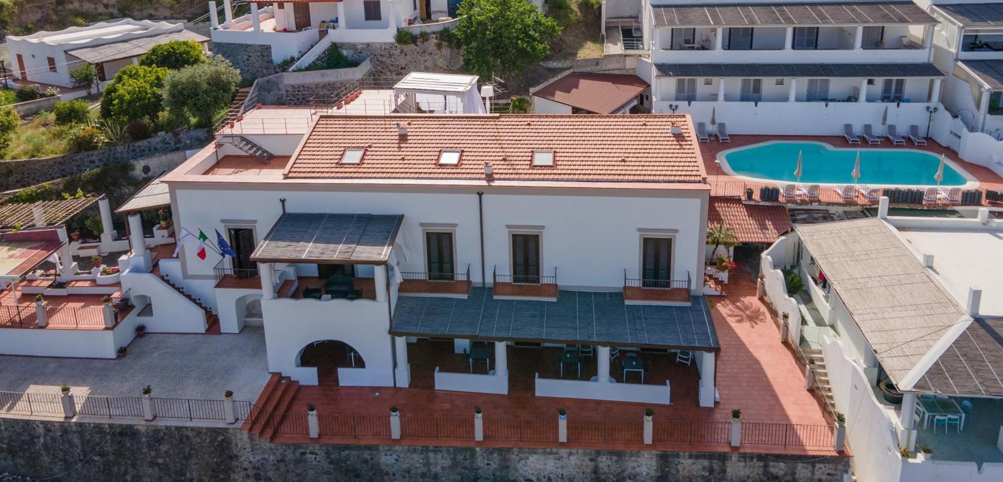 Hotel Villa Cute - Hvc Липари Экстерьер фото